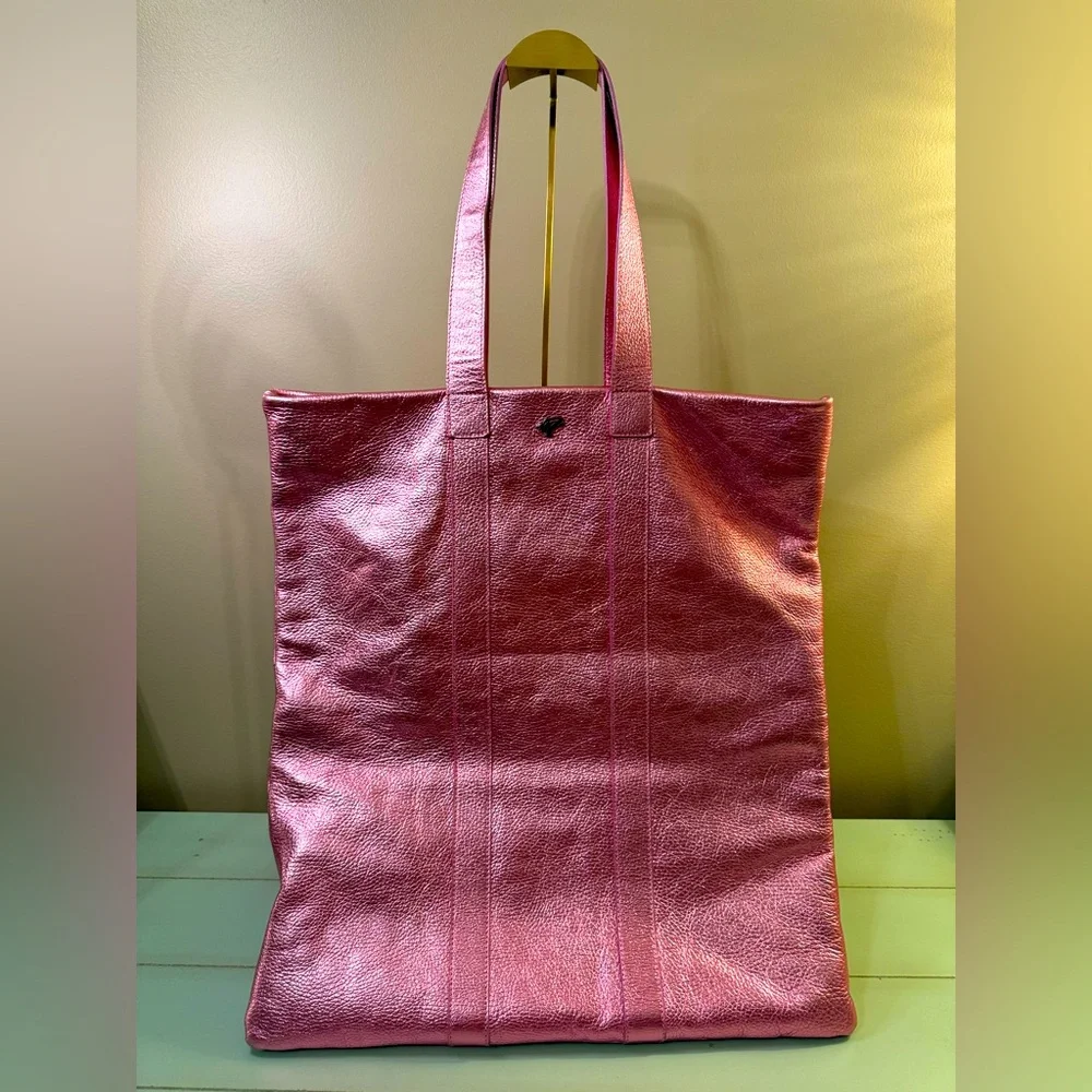 Metallic Pink Leather Tote Bag - Picture 1 of 11